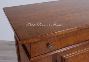 Sideboard in walnut wood with inlaid olive wood doors